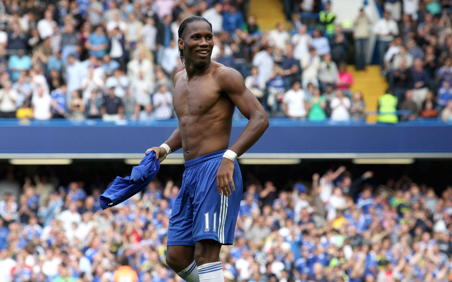 德甲激烈角逐:精彩攻防连续上演,德甲名场面